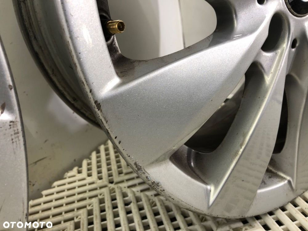 FELGI ALUMINIOWE KOMPLET 17'' 7,5J 5X120  72,1 ET 46 - 849.00 PLN - BMW 1 (F20) 2011 - 2019 118 i - 9