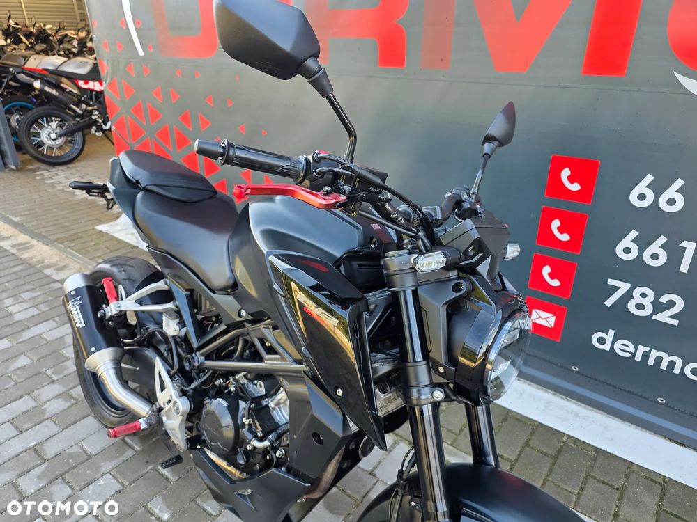 Honda CB - 21