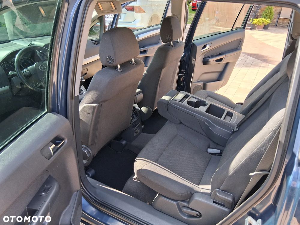Opel Zafira 1.8 Family - 10