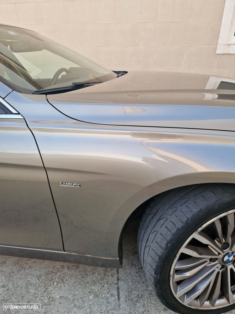 BMW 318 d Line Luxury Auto - 8