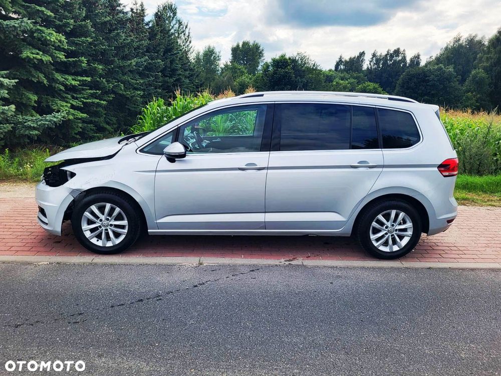 Volkswagen Touran 1.6 TDI SCR (BlueMotion Technology) Comfortline - 19
