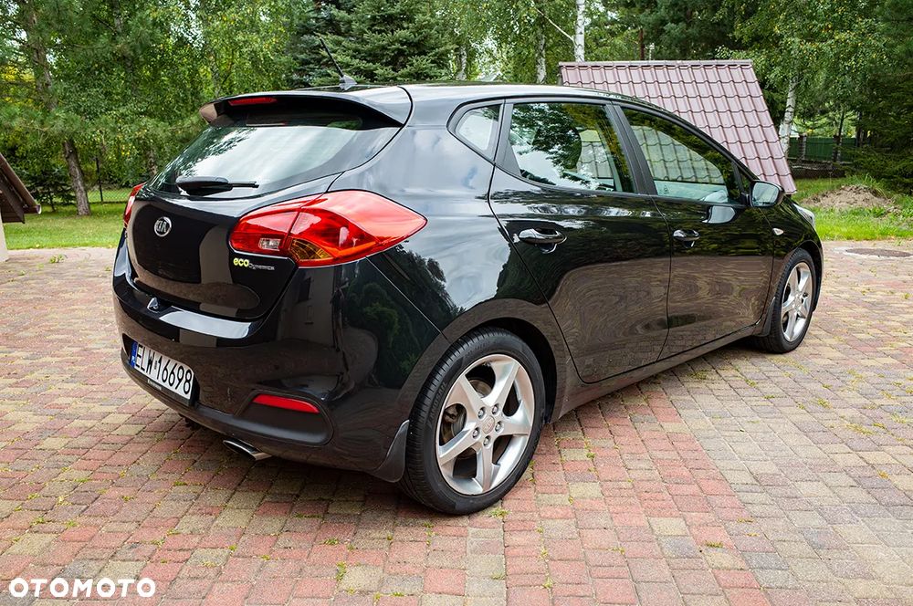 Kia Ceed - 3