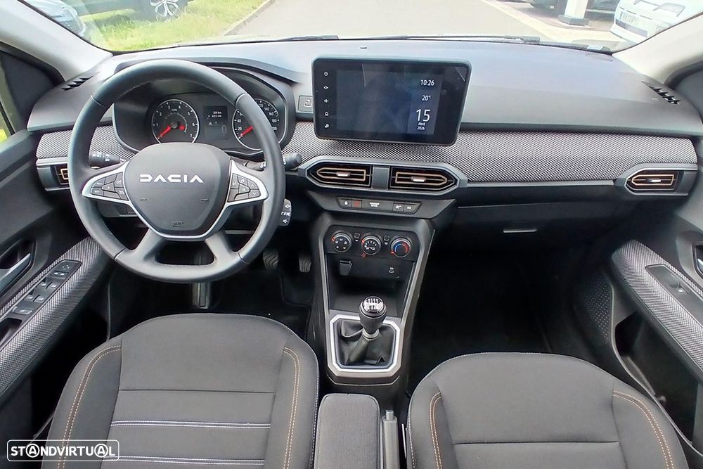 Dacia Sandero - 7