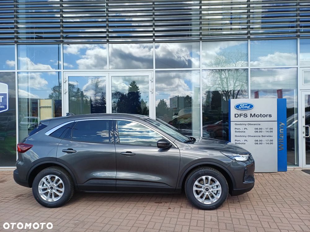 Ford Kuga 2.5 FHEV AWD Titanium eCVT - 1