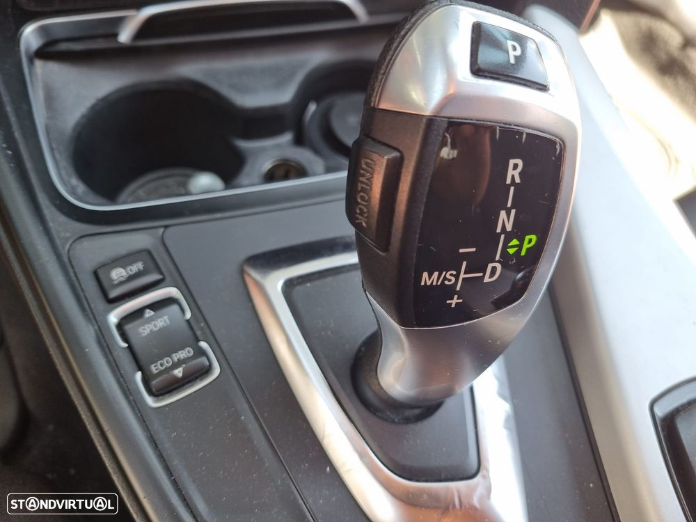 BMW 318 d Advantage Auto - 28