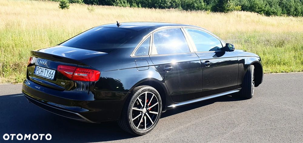 Audi A4 Limousine 2.0 TDI DPF clean diesel Ambiente - 16