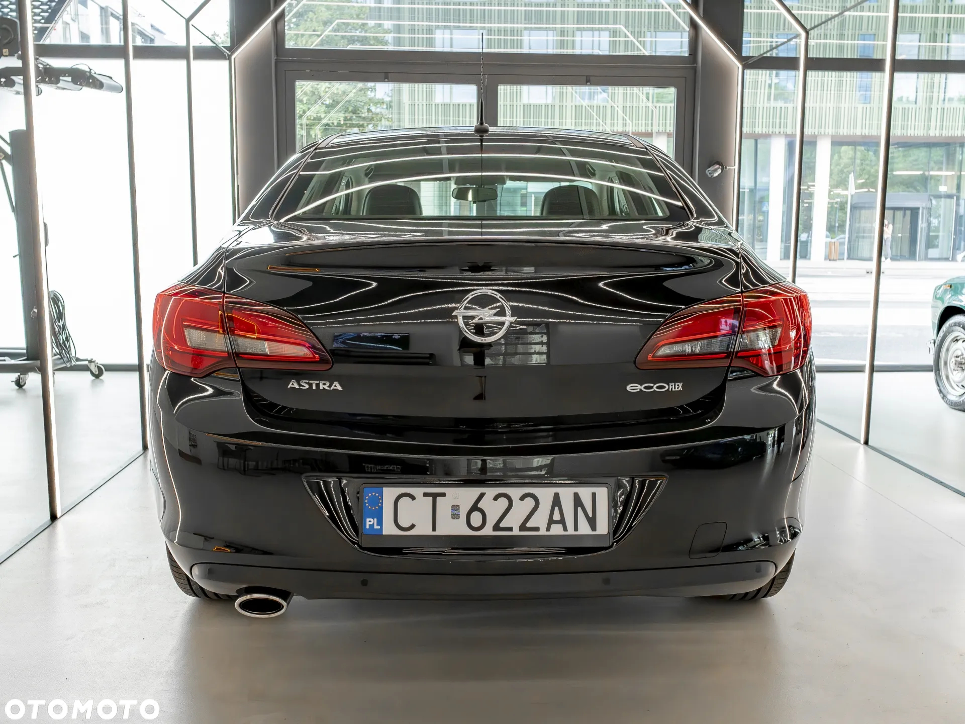 Opel Astra - 4