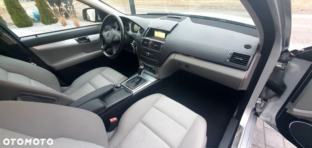 Mercedes-Benz Klasa C - 28