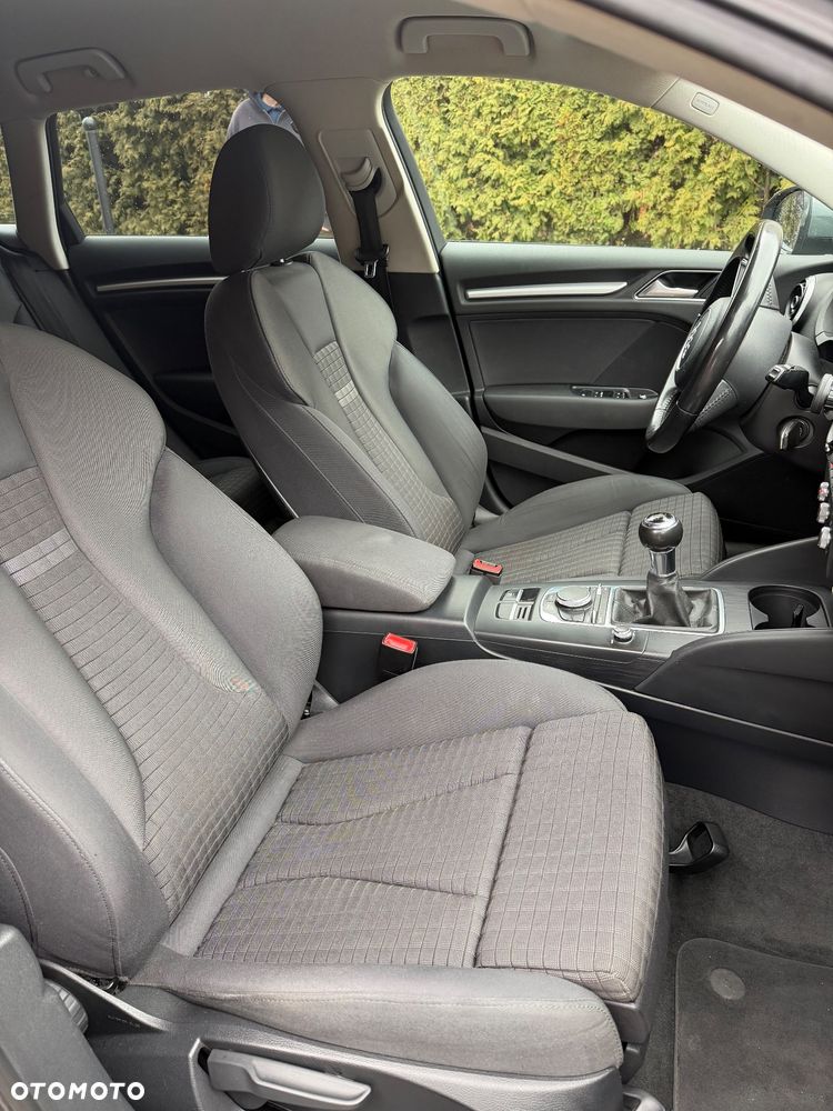 Audi A3 Sportback 2.0 TDI Attraction - 9