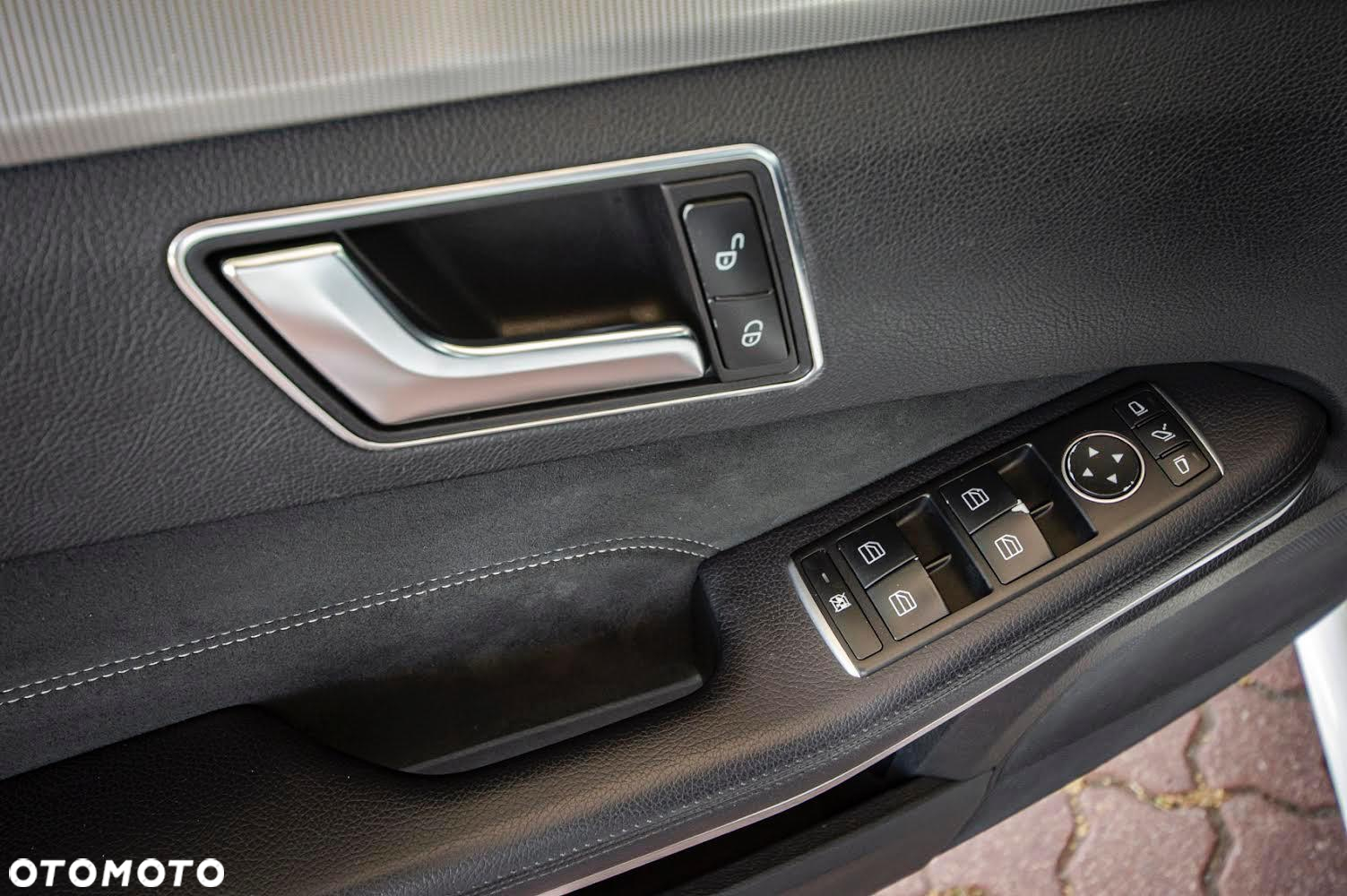 Mercedes-Benz Klasa E 220 BlueTEC 9G-TRONIC Avantgarde - 9