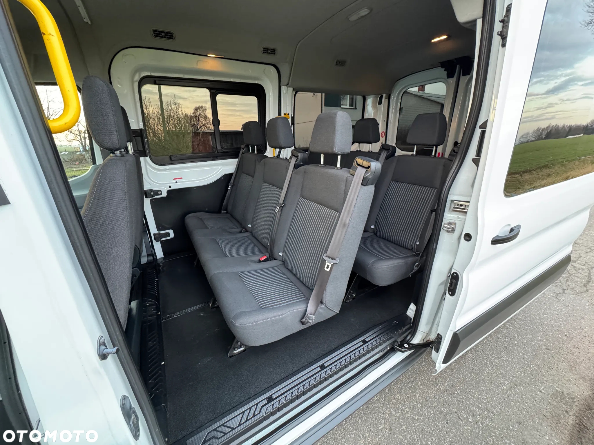 Ford Transit - 28
