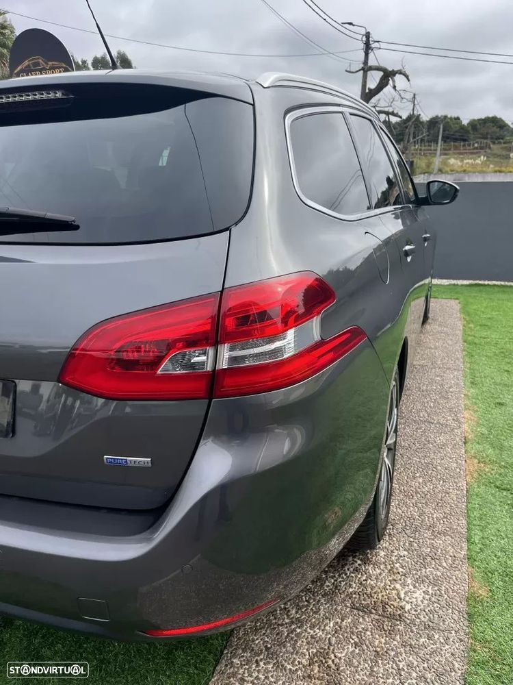 Peugeot 308 SW 1.2 PureTech Allure Full LED - 18