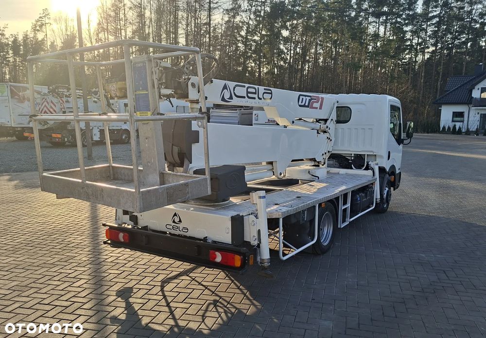 Nissan CABSTAR Cela DT21 21M - 6