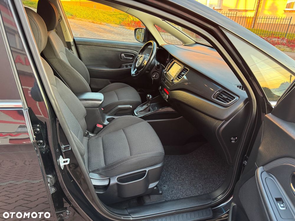 Kia Carens 1.7 CRDi 141 ISG Spirit - 18