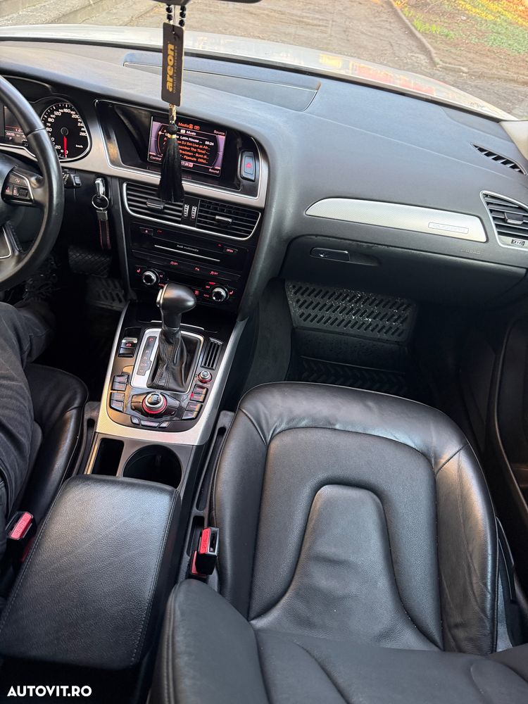 Audi A4 2.0 TDI quattro Stronic - 10
