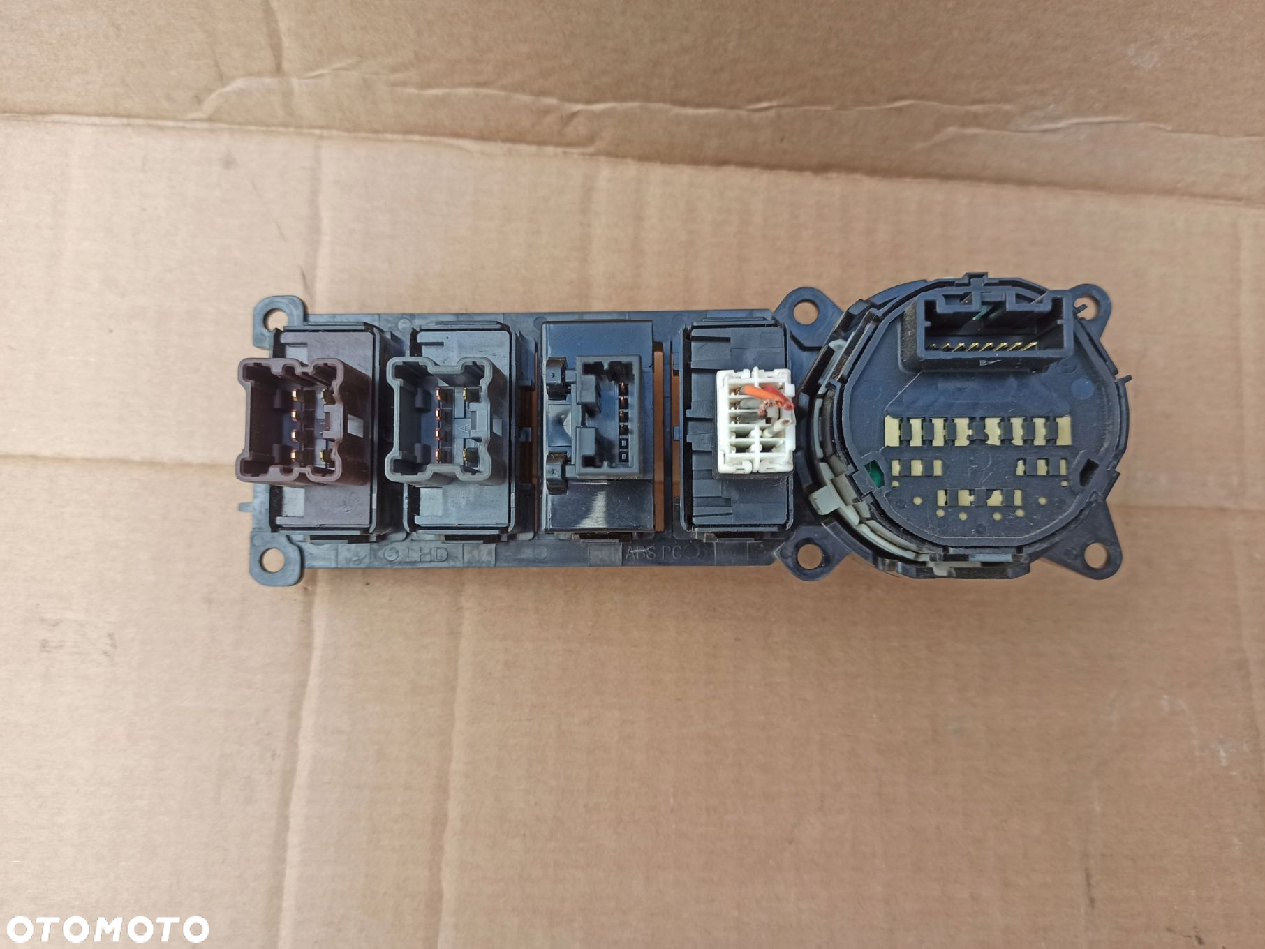 Przełącznik napędu NISSAN NAVARA D40 III EUROPA - 4