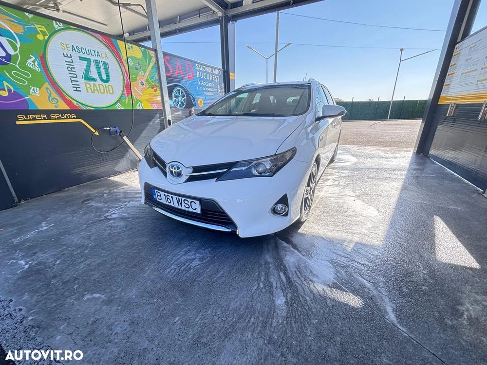 Toyota Auris 1.8 L VVT-i TS Hybrid Luna - 11