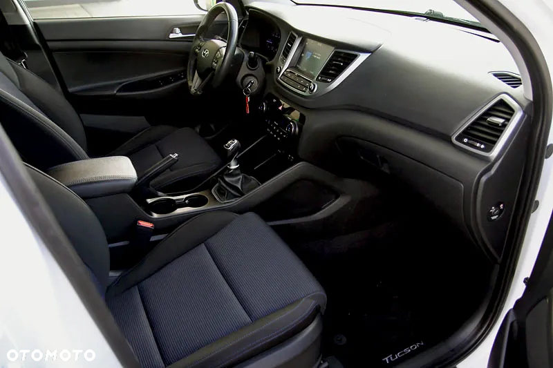 Hyundai Tucson 2.0 CRDI Comfort 4WD - 8