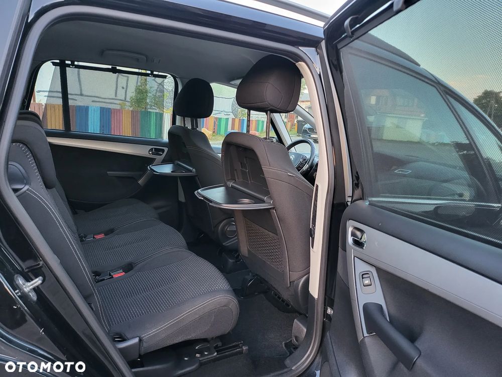 Citroën C4 Grand Picasso - 23