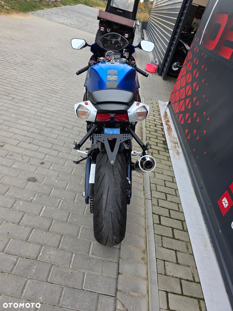Suzuki GSX-R - 18