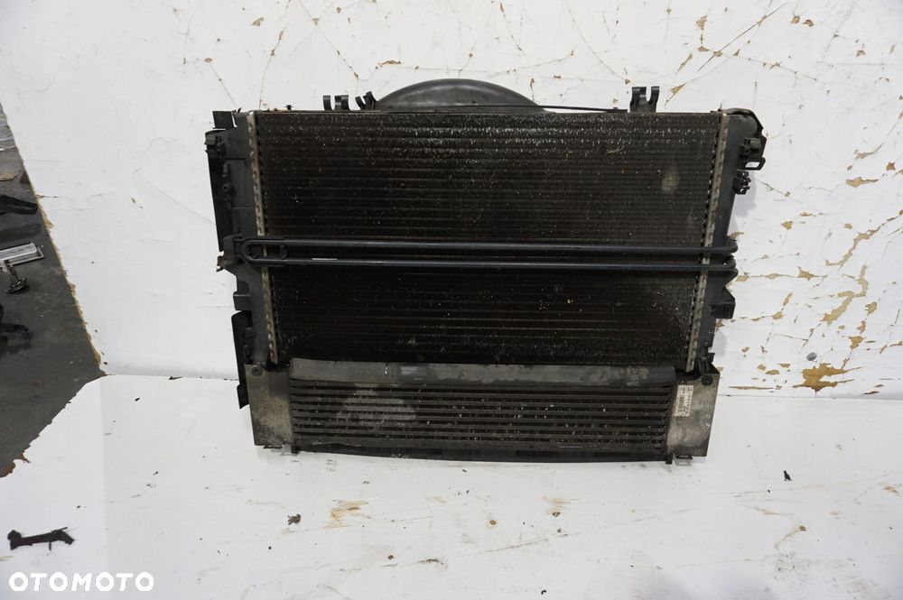 CHŁODNICA WODY INTERCOOLER MERCEDES VITO W639 2 II 2.2 CDI 111 CDI - 1