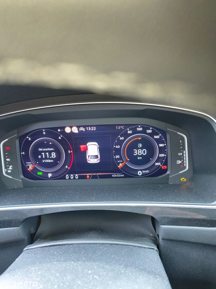 Volkswagen Tiguan 2.0 TDI SCR Elegance DSG - 9
