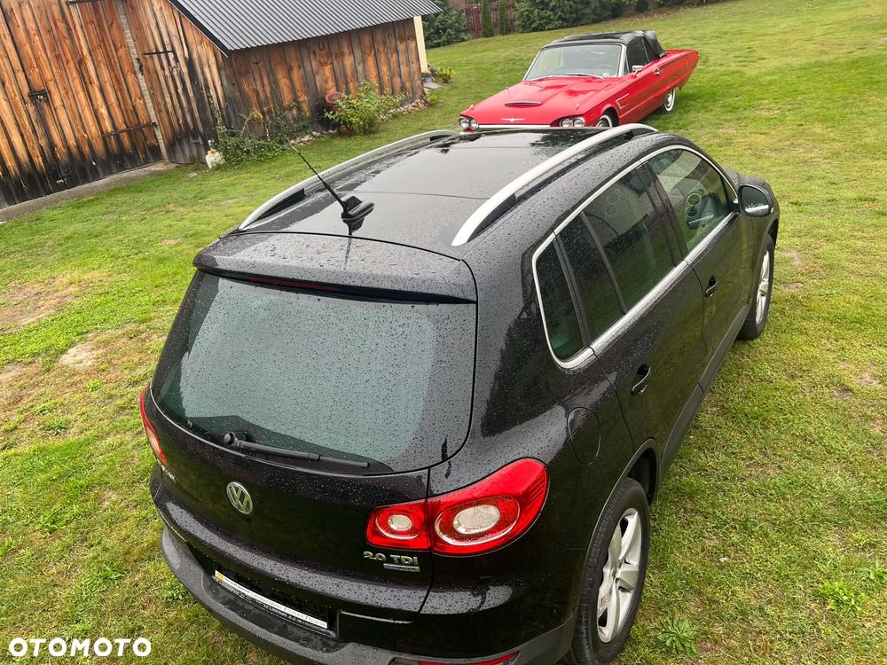 Volkswagen Tiguan 2.0 TDI DPF BlueMotion Technology Trend & Fun - 9