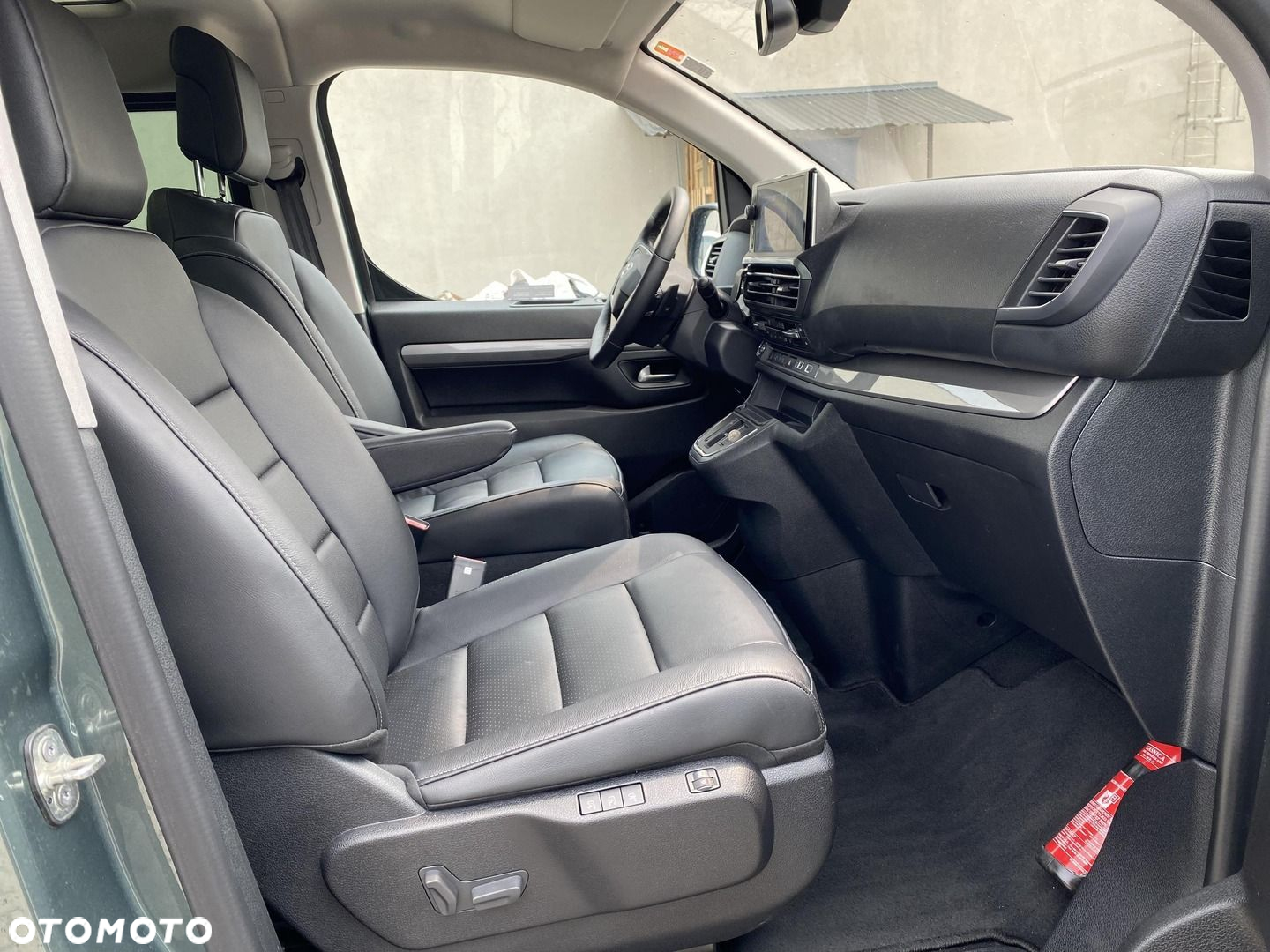 Toyota Proace Verso 2.0 D4-D Long VIP - 11