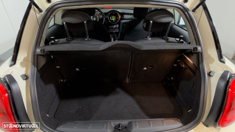 MINI 3 Portas One - 32
