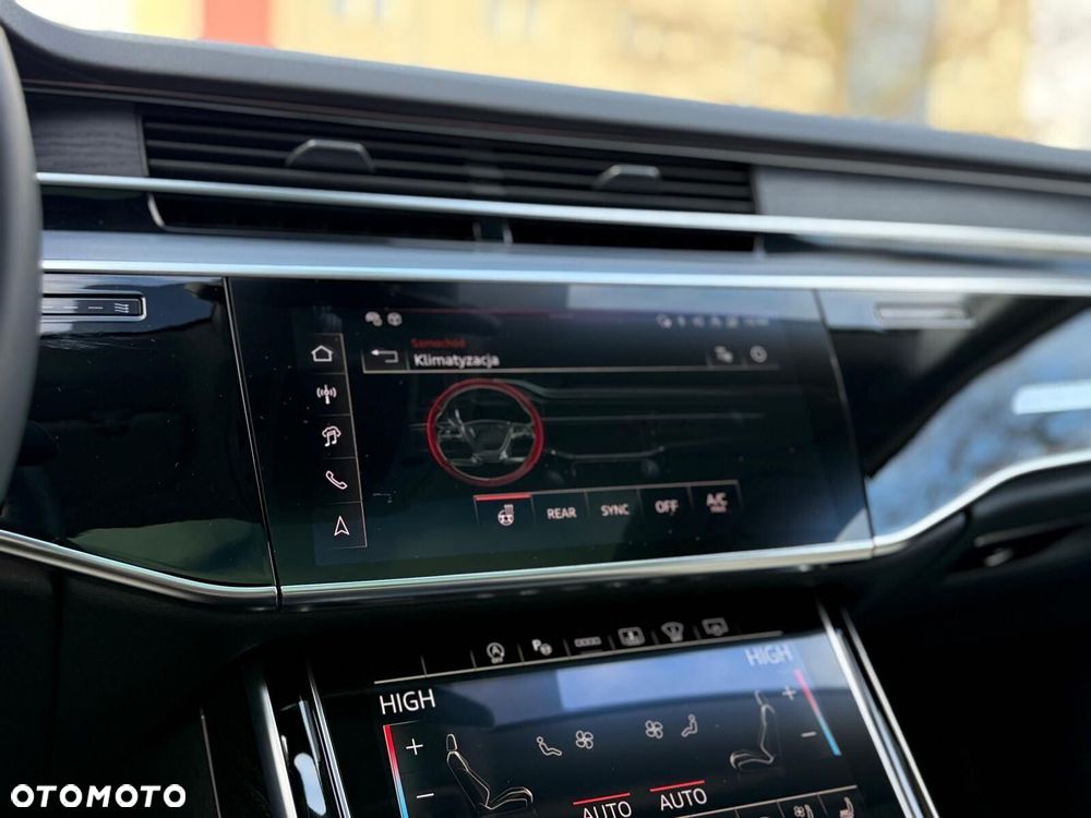 Audi A8 - 38