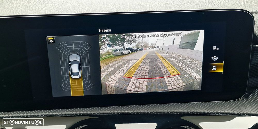 Mercedes-Benz CLA 200 7G-DCT Progressive - 27