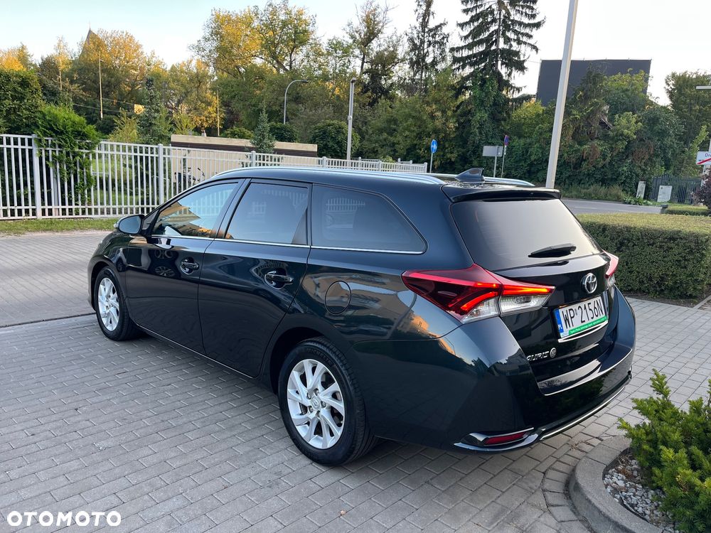 Toyota Auris 1.33 VVT-i Sprint - 3