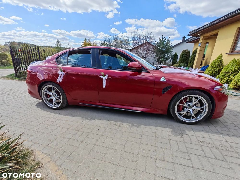 Alfa Romeo Giulia 2.9 V6 Bi-Turbo AT8 Quadrifoglio - 9