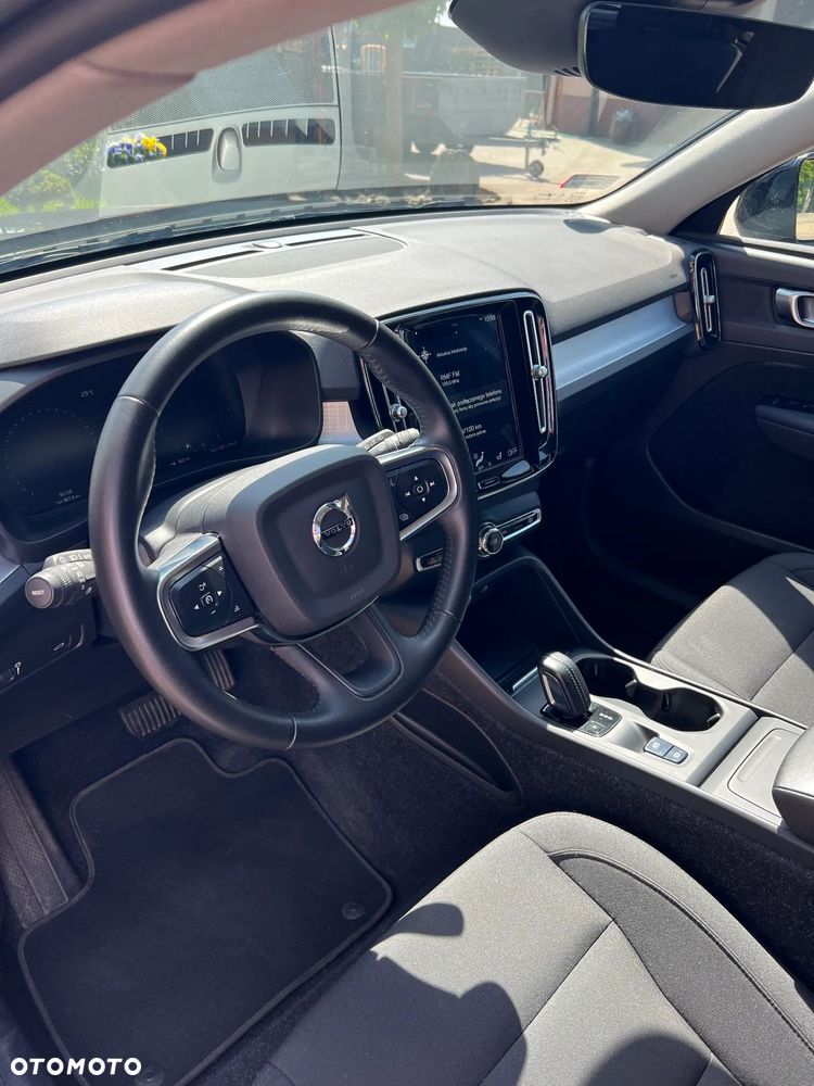 Volvo XC 40 T3 Momentum - 13