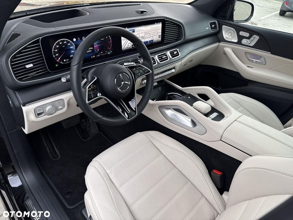 Mercedes-Benz GLE - 10