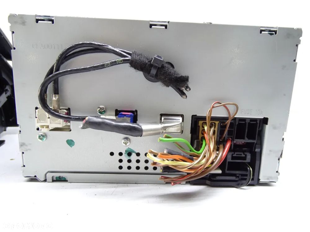 MB C W204 Radio wyswietlacz 2049007302 - 5