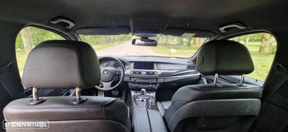 BMW 520 d xDrive Line Luxury Auto - 12