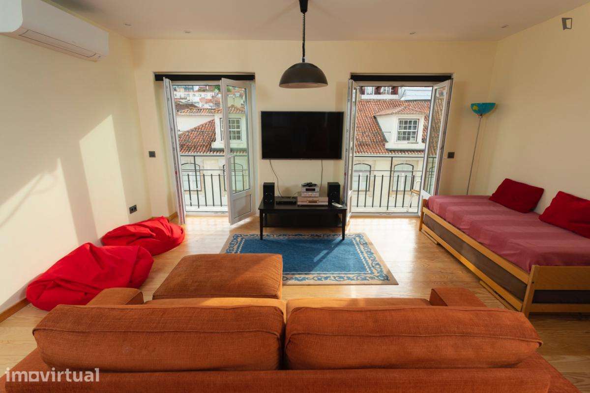Apartamento com 1 quartos - localizado em Baixa Lisbon - Grande imagem: 2/12