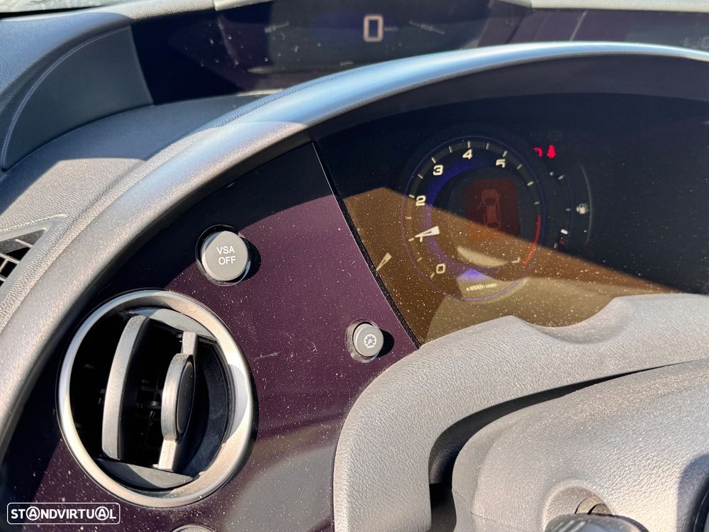 Honda Civic 1.8 Sport - 8