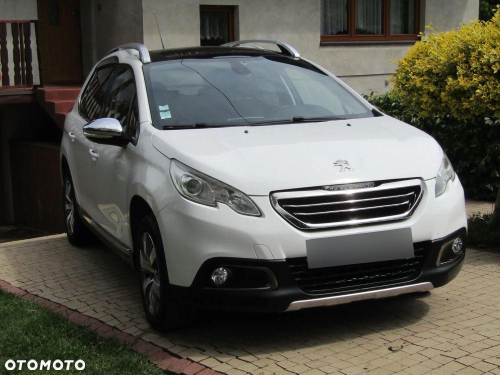 Peugeot 2008 1.2 Pure Tech Allure S&S EAT6 - 1