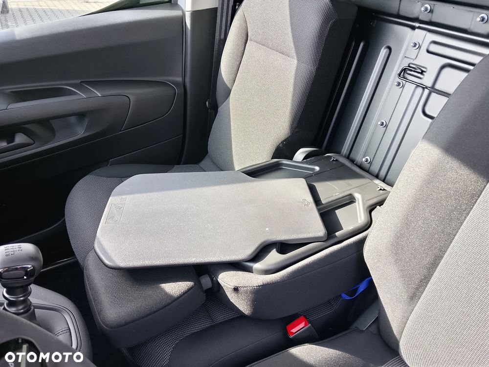 Peugeot PARTNER - 19