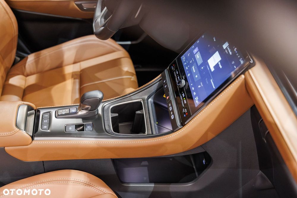 Lexus LBX 1.5 Hybrid Relax AWD - 27