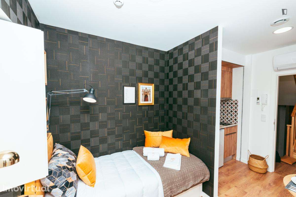 Estúdio - localizado em Montes Claros Coimbra - Grande imagem: 3/26