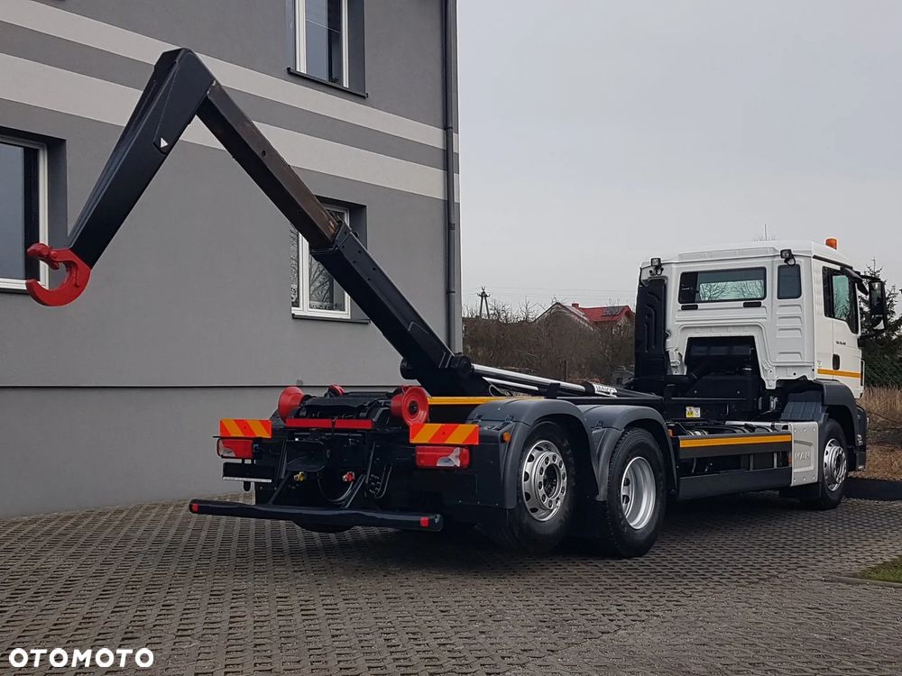 MAN TGS 26.420 E6 HAKOWIEC HS20 6x2 3-OSIE - 8