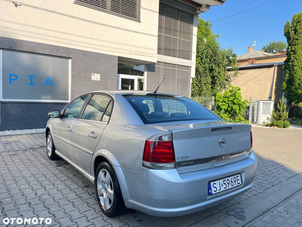 Opel Vectra 1.9 CDTI Elegance - 3