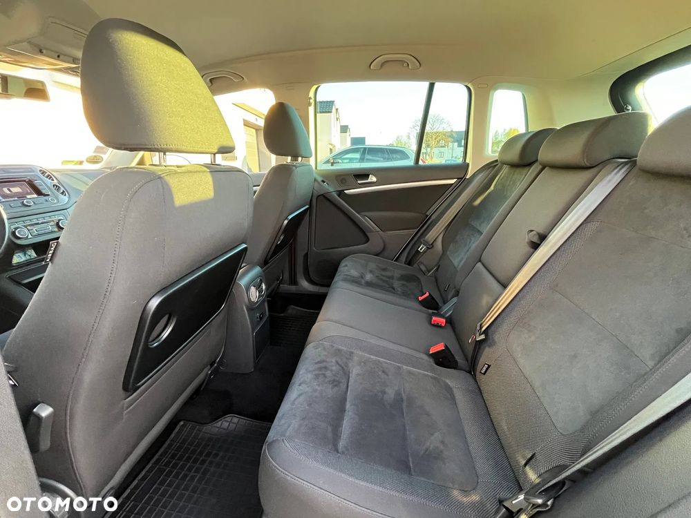 Volkswagen Tiguan 2.0 TDI 4Mot Sport&Style DSG - 10