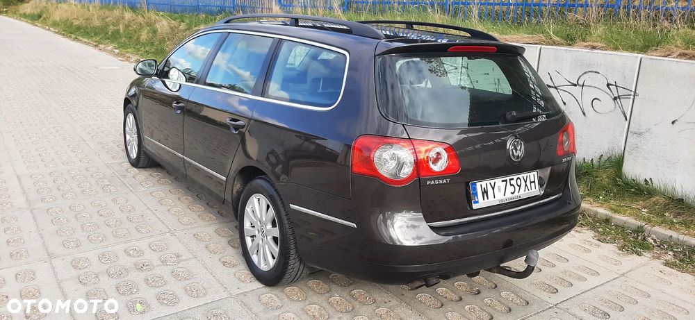 Volkswagen Passat Variant 2.0 TDI DPF Exclusive - 6