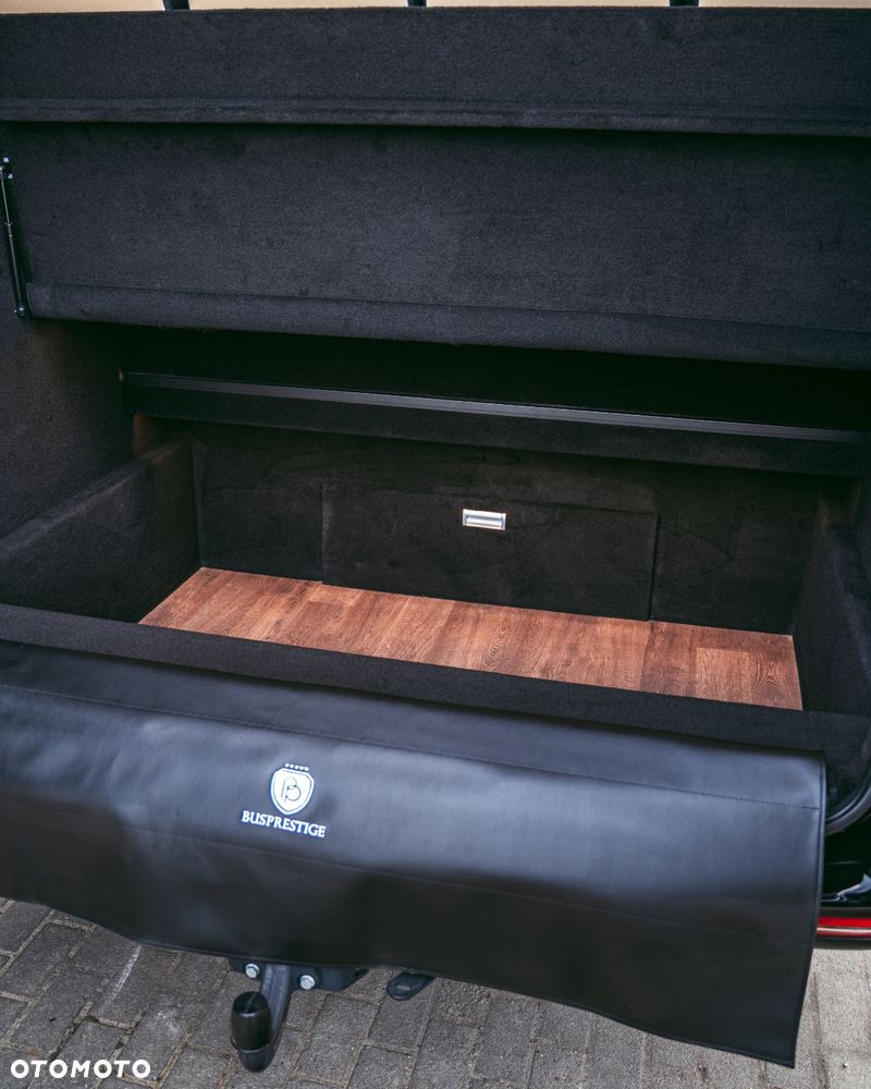 Mercedes-Benz Sprinter 519 - 12