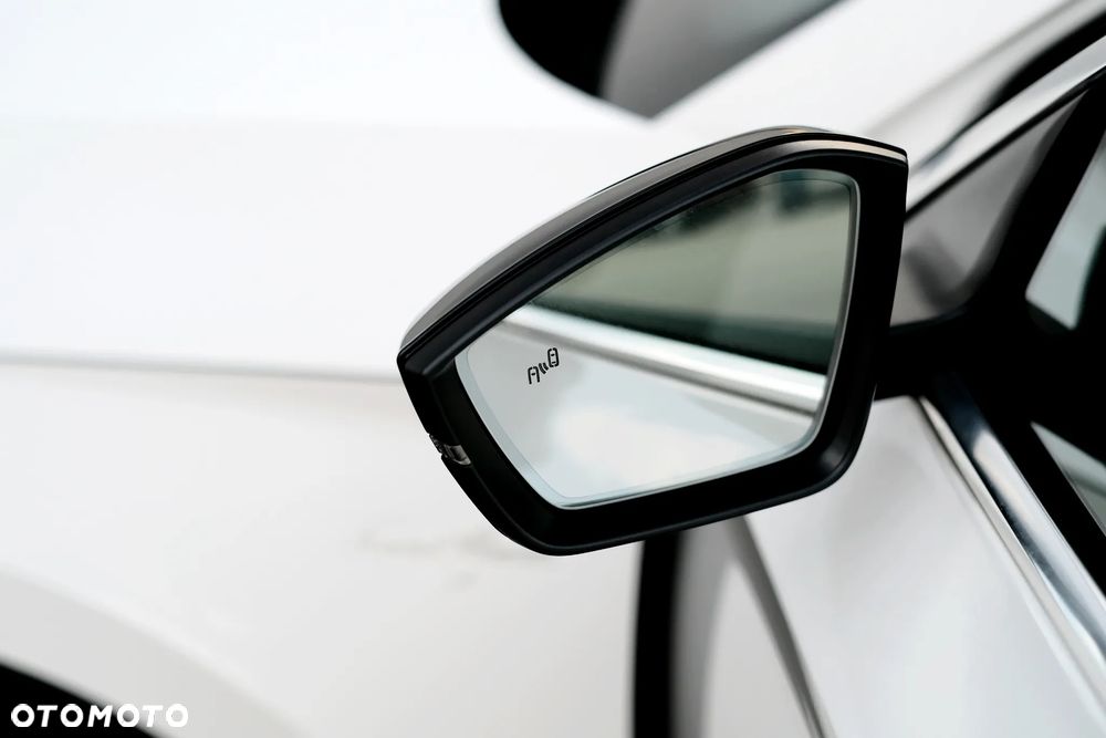 Skoda Superb 2.0 TDI DSG L&K - 18
