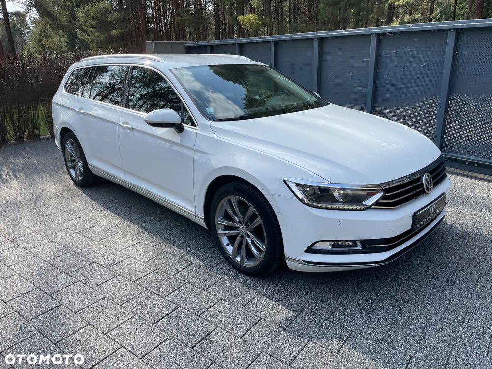 Volkswagen Passat 2.0 TDI (BlueMotion Technology) Highline - 24